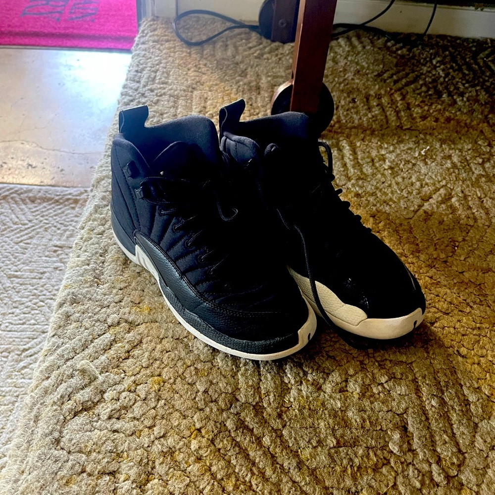Jordan 12 reverse taxi